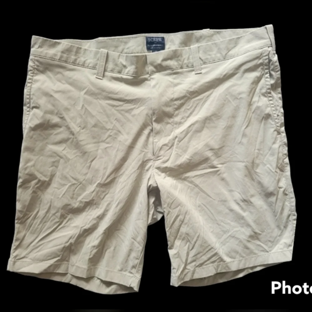 J. Crew Flex Gramercy Shorts Nylon Tan Sz 36‎ Excellent Condition Mens